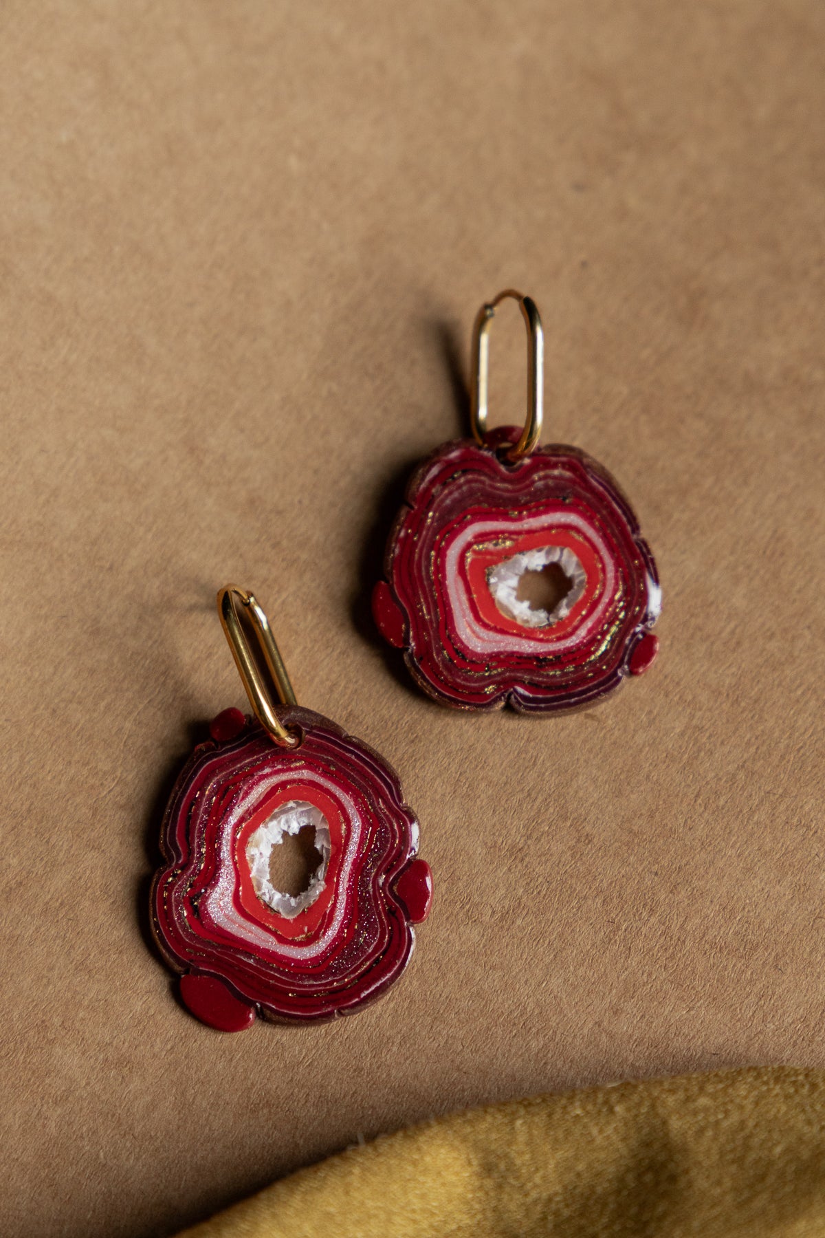 Oorbellen | Faux agate red organic