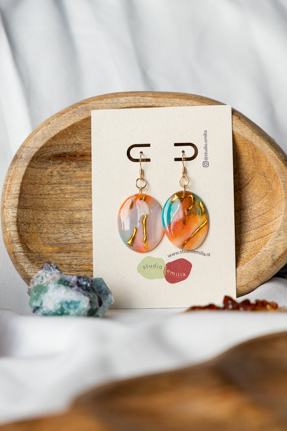 oorbellen van klei, unieke sieraden, handgemaakte sieraden, handgemaakte oorbellen, steen effect oorbellen