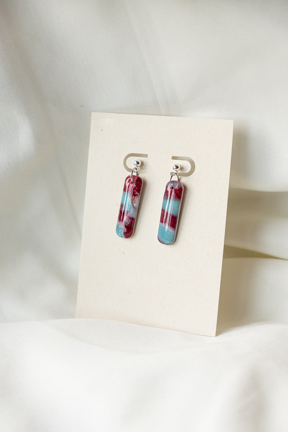 kerst oorbellen, oorbellen cadeau, oorbellen winter, winter collectie, handgemaakte sieraden, cadeau voor haar