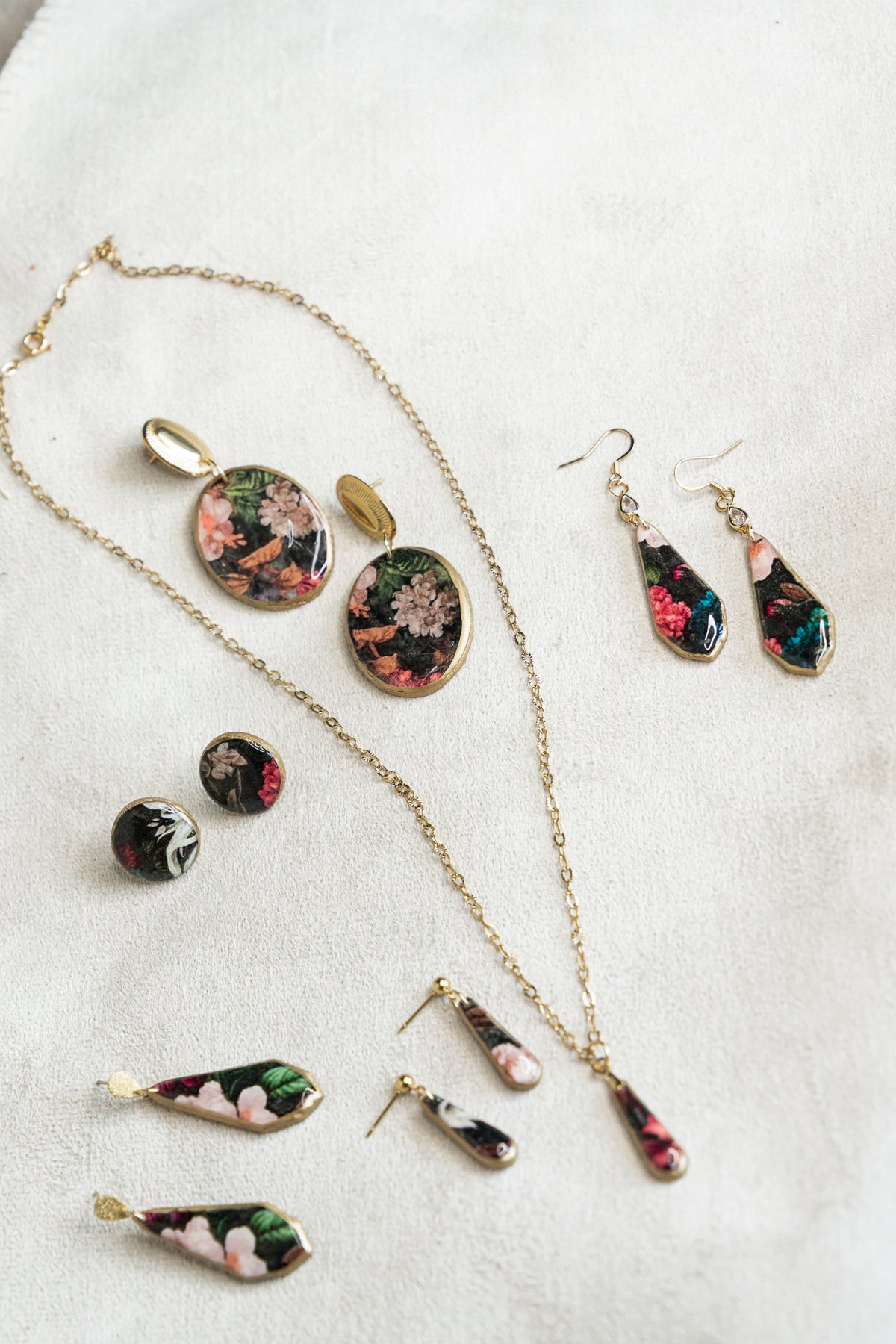Oorbellen | Midnight Garden Mini + hanger met ketting set
