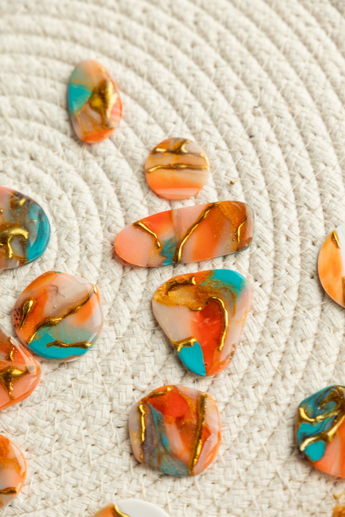 DIY & The Earring Bar
