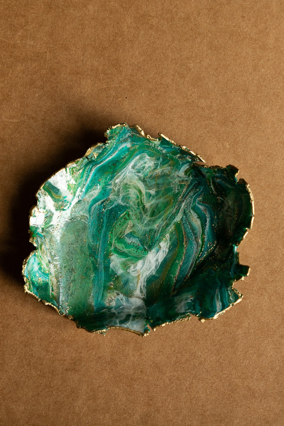 Accessoire | Faux agate dish in green