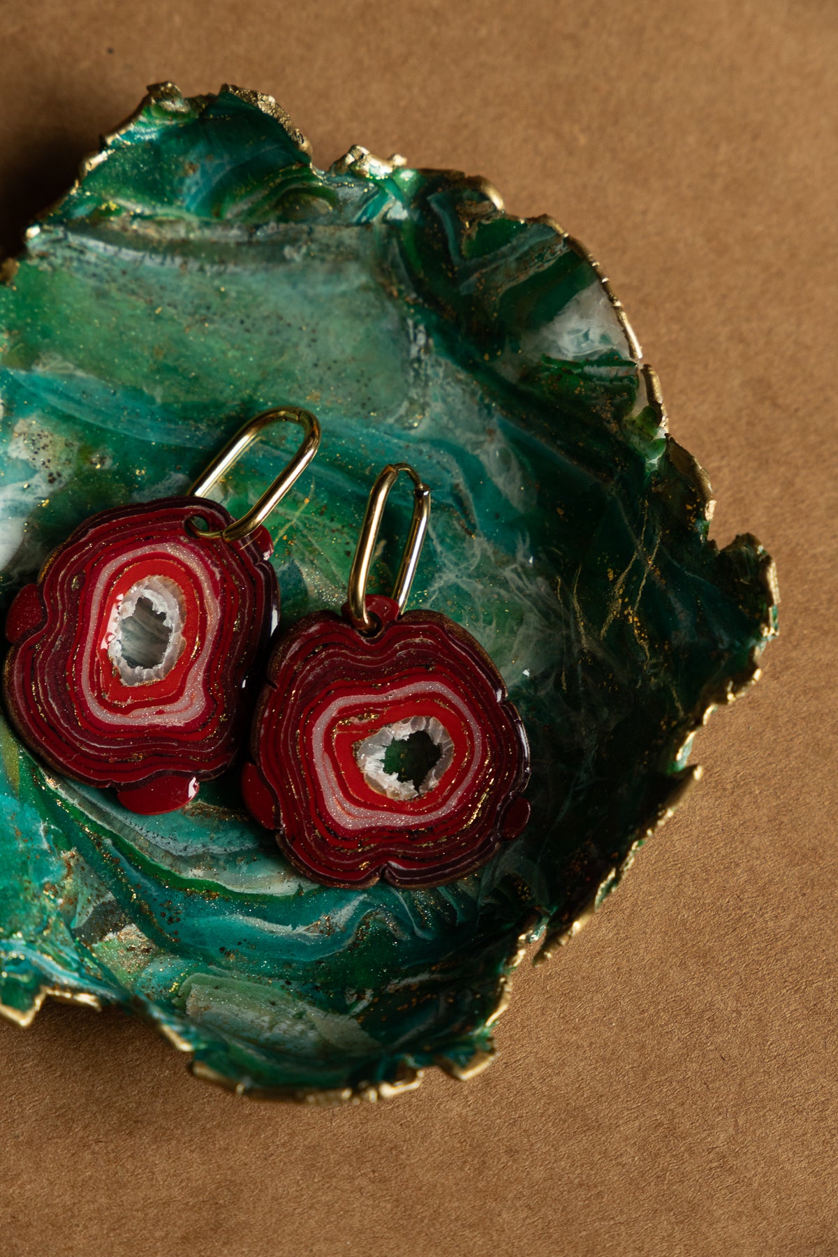 Oorbellen | Faux agate red organic