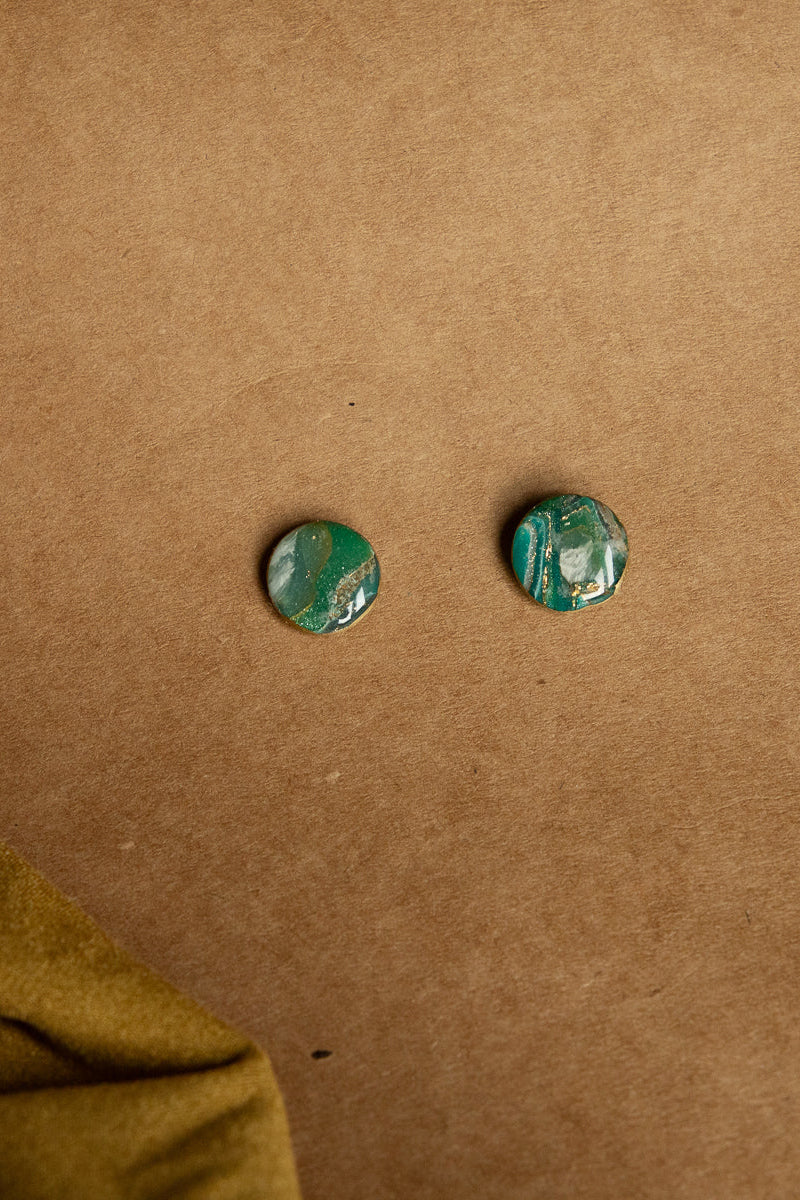 agate groene oorstekers met marmer effect van polymeer klei en roestvrijstalen oorstekers