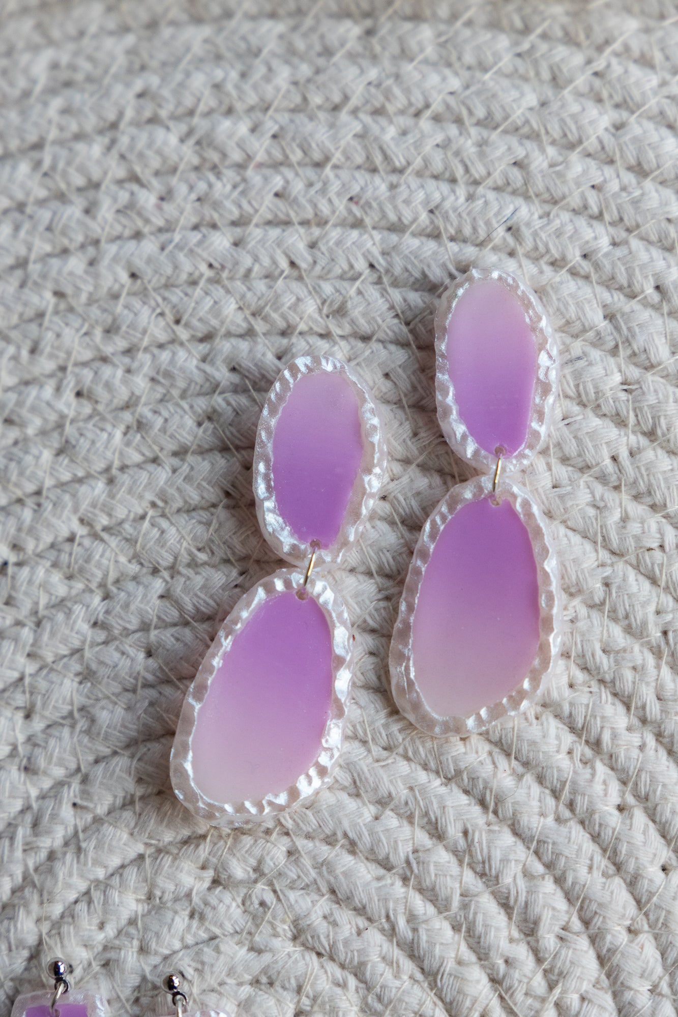 Earrings | Astrid Frosted Lilac