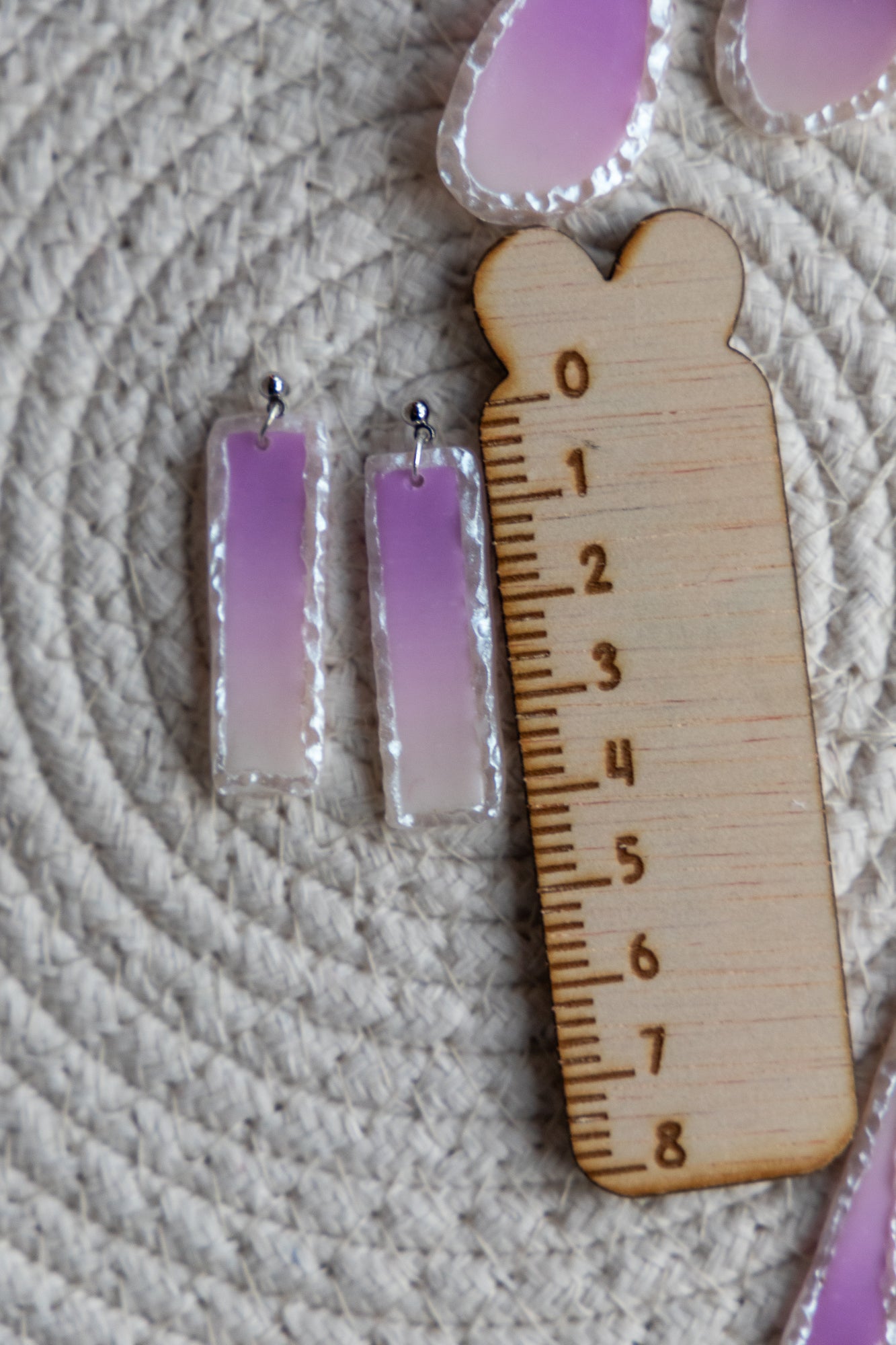 Earrings | Diva Frosted Lilac