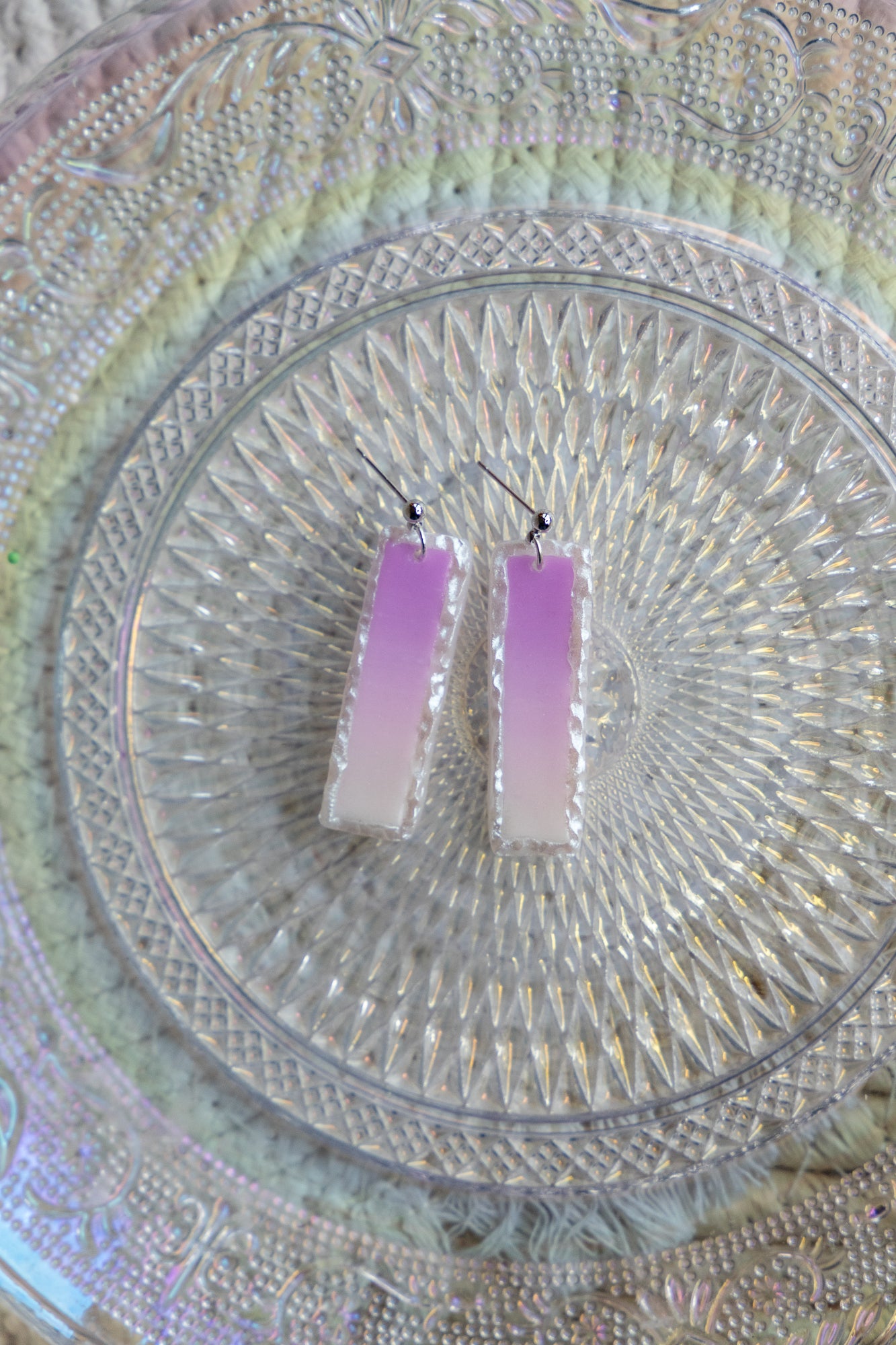 Earrings | Diva Frosted Lilac