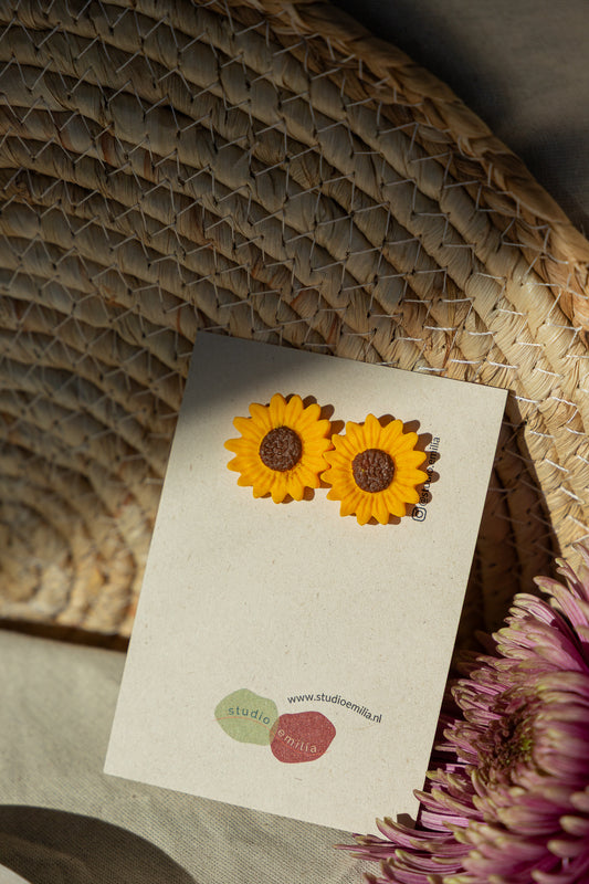 zonnebloem oorbellen, bloem oorbellen, cadeau, moederdag, unieke oorbellen