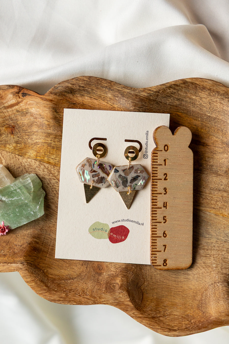 Oorbellen | Mother of Pearl Moon hex