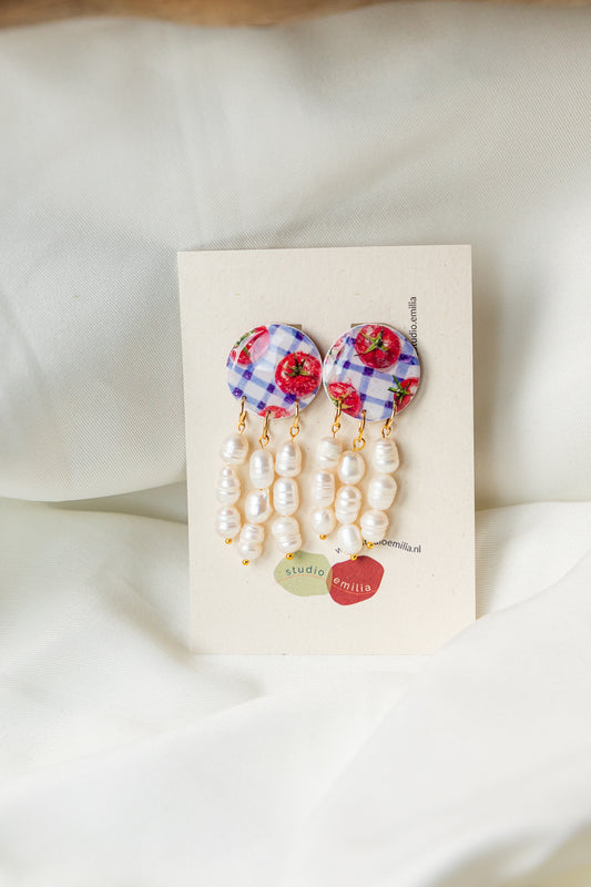 picnic parels, parel oorbellen, parels, oorbellen van klei, pearls, unieke sieraden, handgemaakte oorbellen