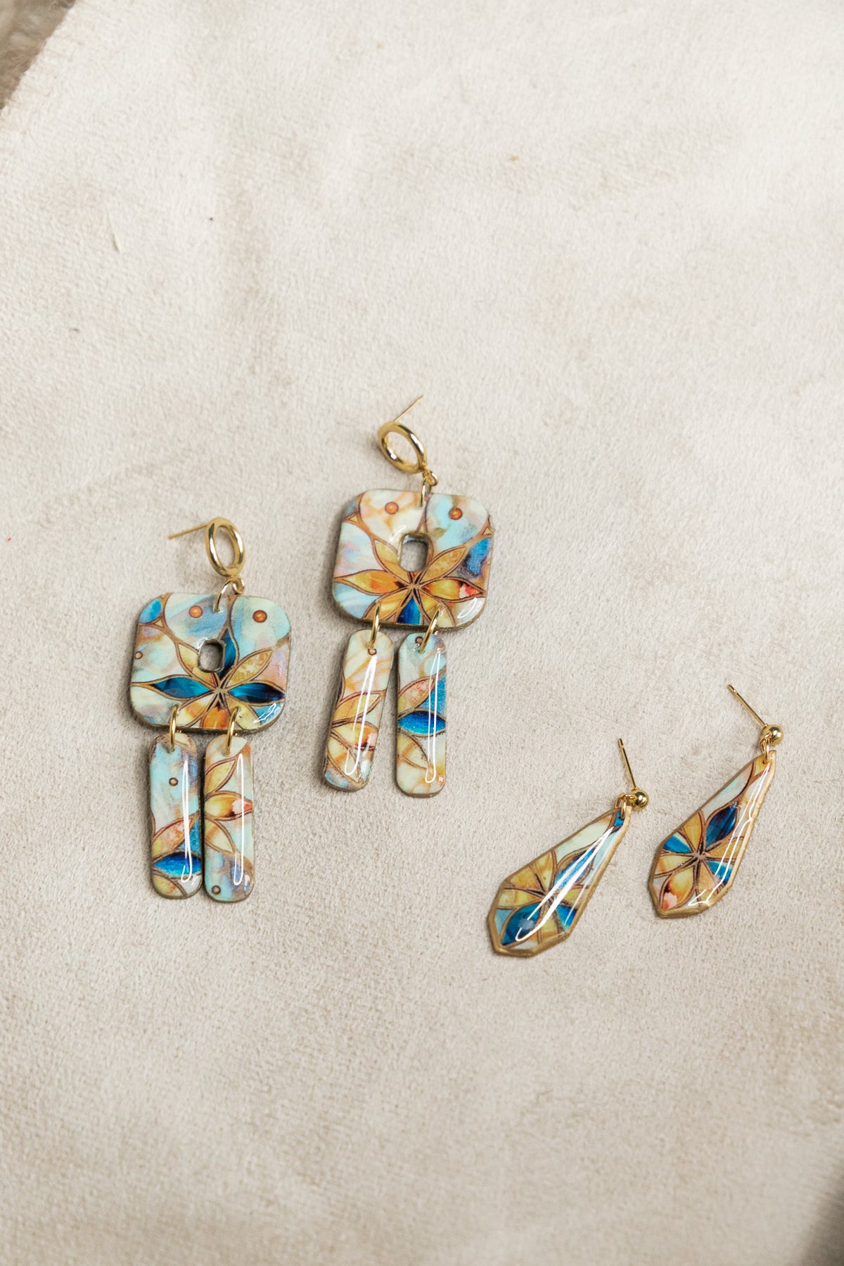 statement oorbellen, oorbellen van klei, statement, chique oorbellen