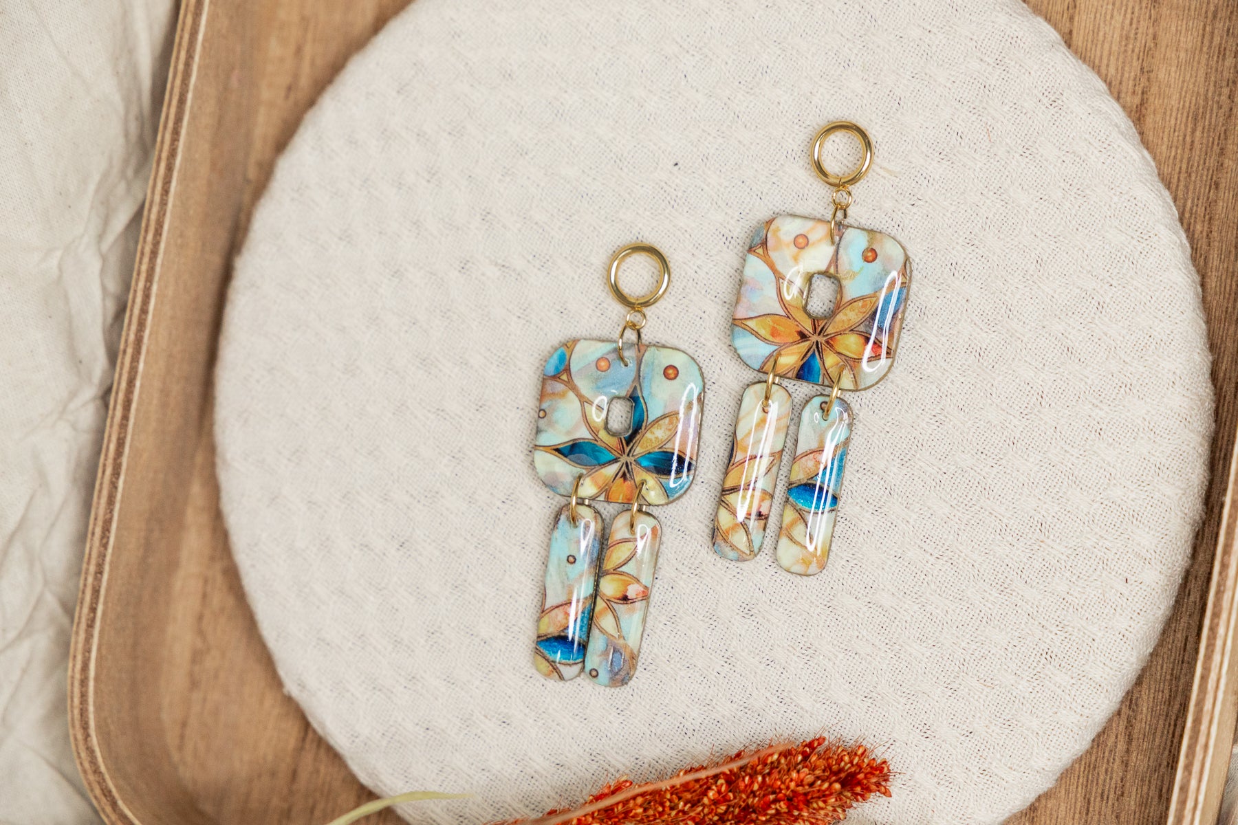 statement oorbellen, oorbellen van klei, statement, chique oorbellen