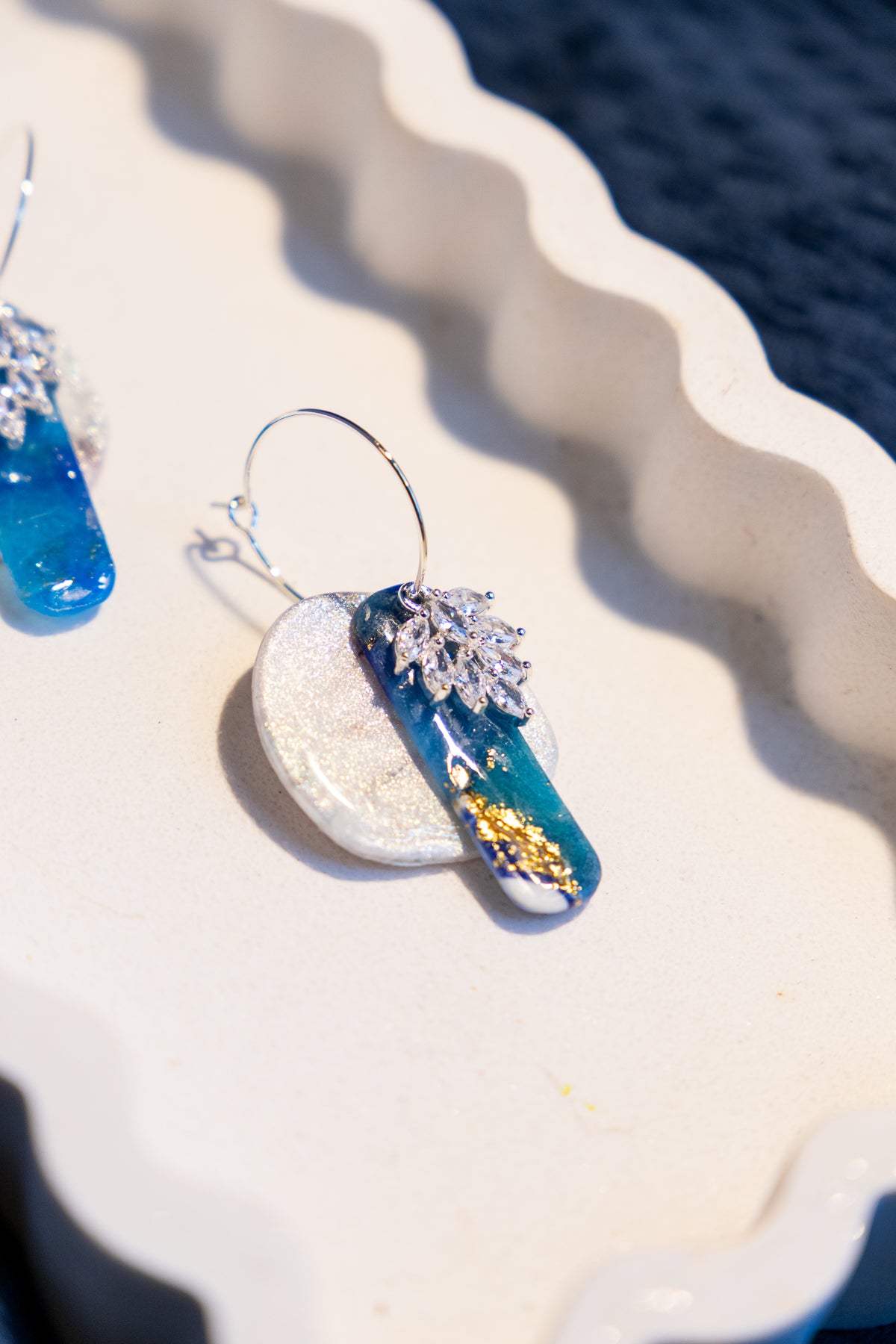 zilver oorbellen, zilver, rvs, roestvrijstaal, oorbellen van klei, klei oorbellen, statement oorbellen, dames oorbellen, handgemaakte sieraden