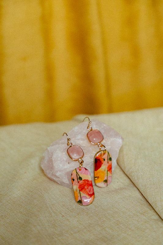 bloemen oorbellen, bloemmotief, print oorbellen, sieraden van klei, klei oorbellen, unieke sieraden, handgemaakt van klei, klei oorbellen lichtgewicht